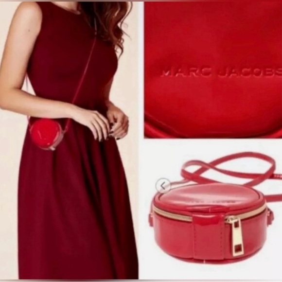 MARC JACOBS Mini CrossBody Round Purse - Picture 7 of 7